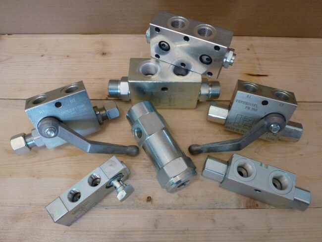 Les clapets anti-retour pilotés et valves de blocages